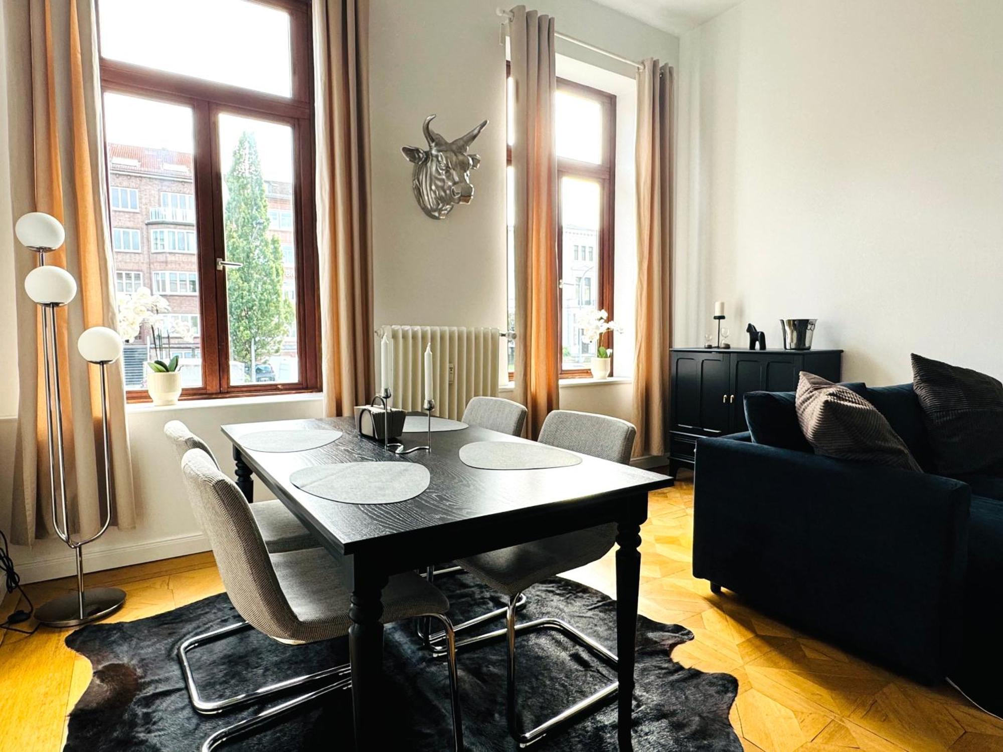 Superhosts Zentrum - Parkplatz - Badewanne - Netflix - Kaffee BRE エクステリア 写真